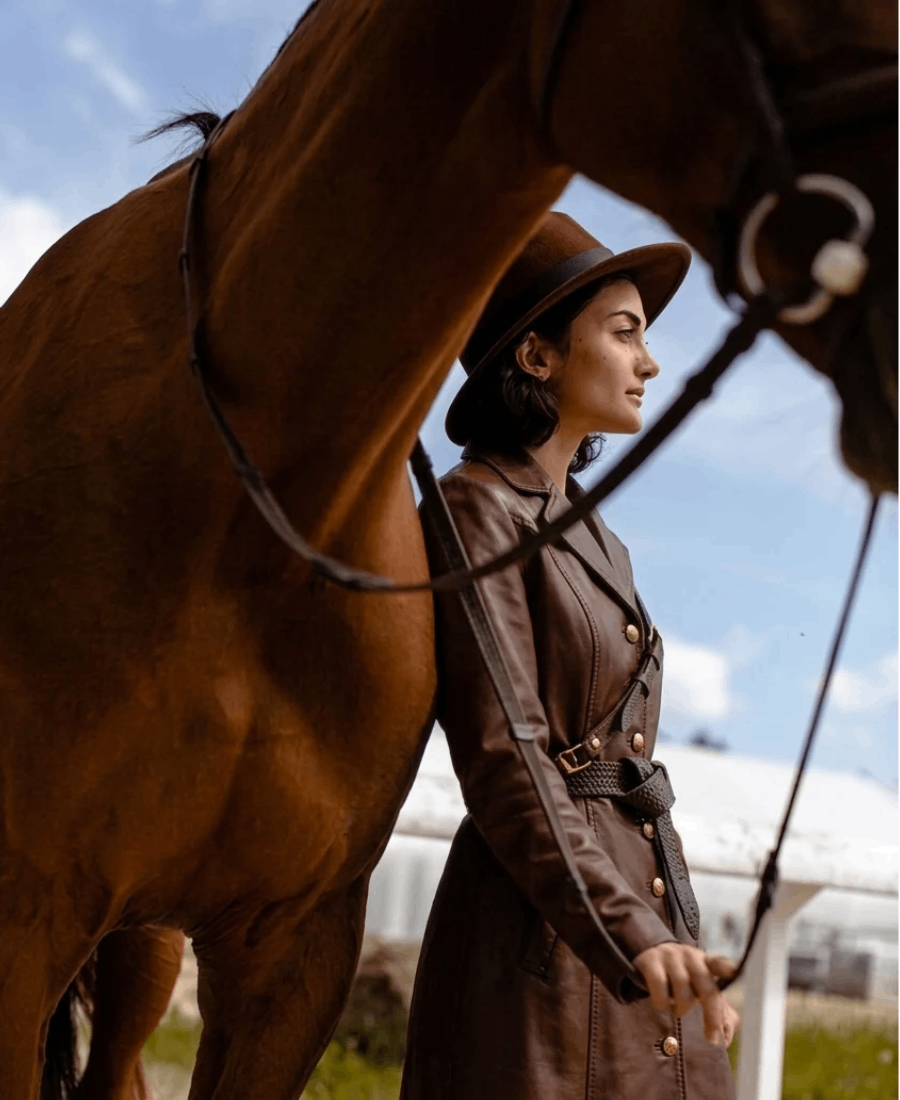 Saddle